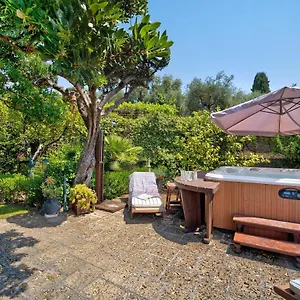 ca-dei-tati.hotelitalianriviera.com/